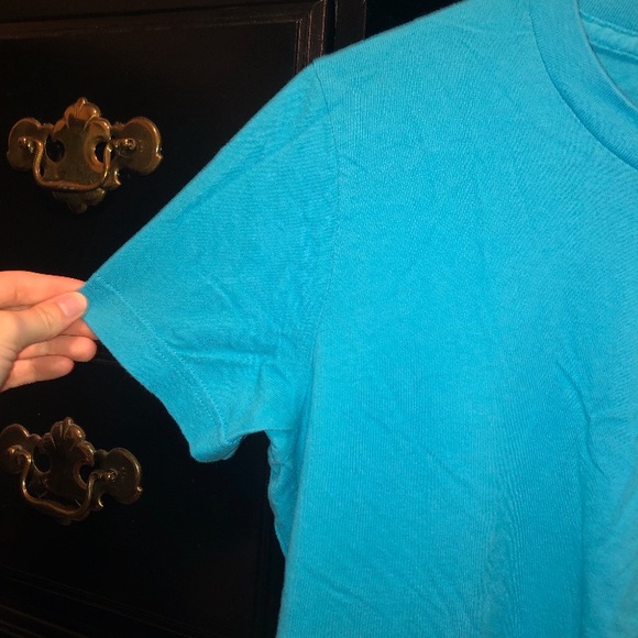 Hollister - Picture 3 of 4